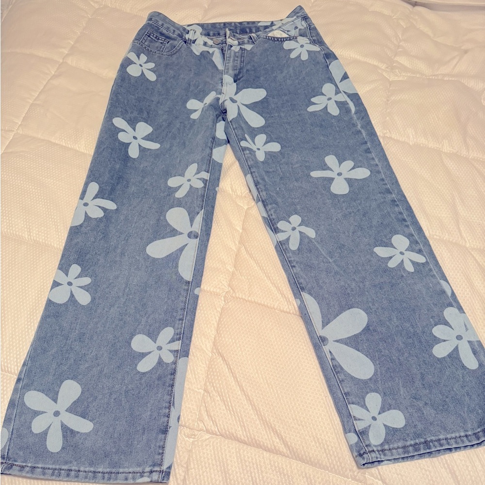 SHEIN EZwear Flower Printed Straight Leg Casual Jeans SOLD